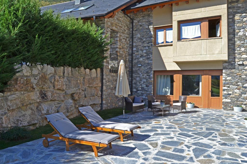Alba D'Esteve. Casa Rural Espot Exterior foto